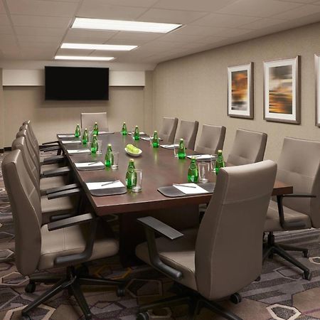 Hotel Courtyard By Marriott Oshawa Extérieur photo
