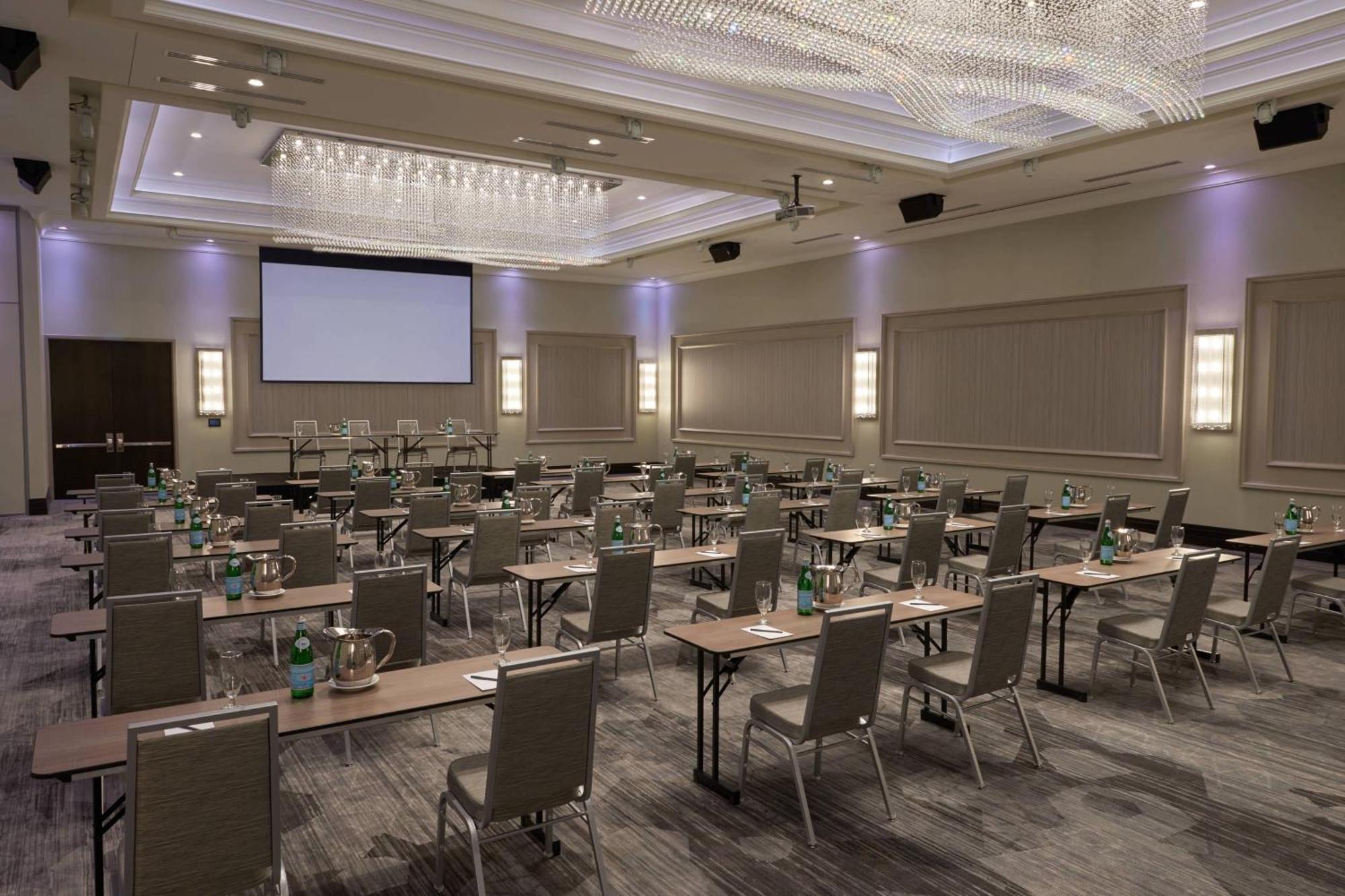 Hotel Courtyard By Marriott Oshawa Extérieur photo